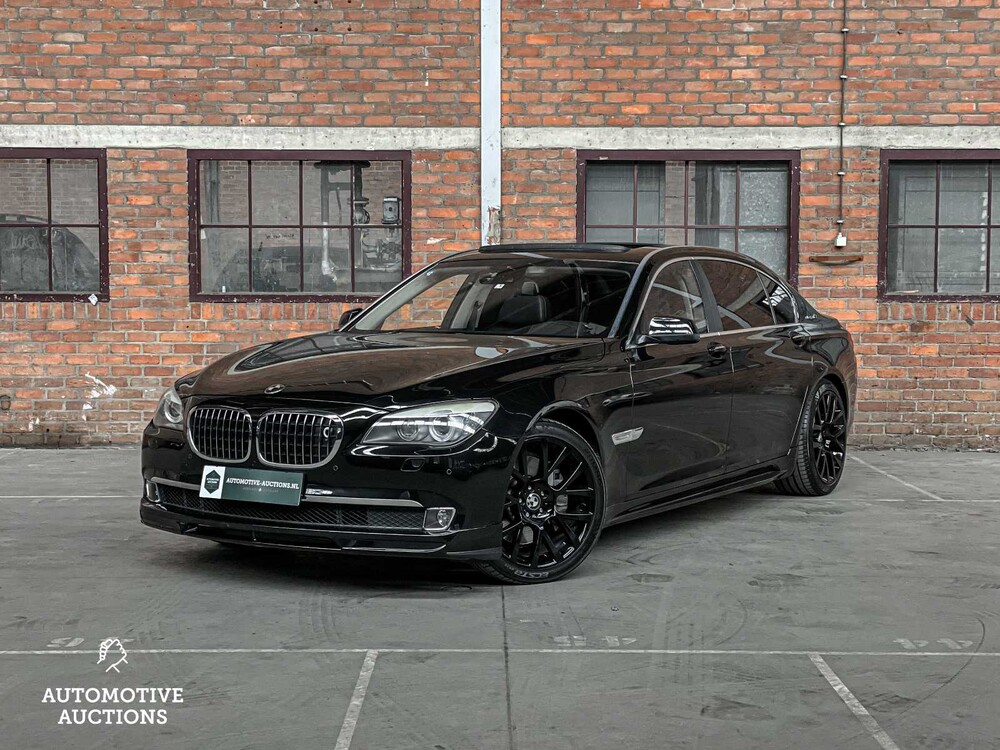 BMW ActiveHybrid7 F04 4.4 V8 465PS 2010