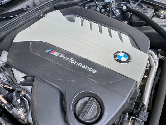 BMW M550xd M-Sport 381PS 2015 (Original-NL) 5er, 4-ZLT-48