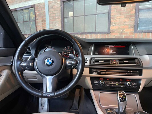 BMW M550xd M-Sport 381PS 2015 (Original-NL) 5er, 4-ZLT-48