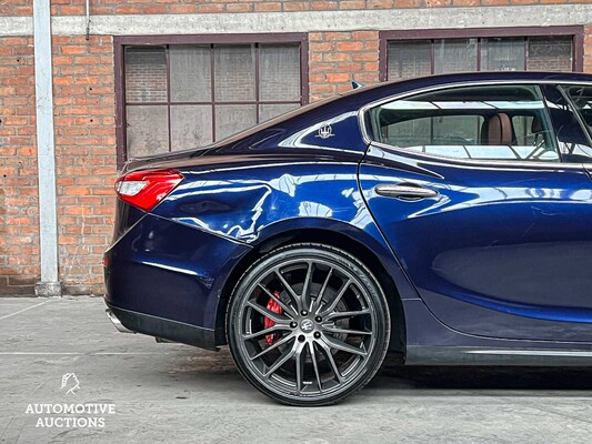 Maserati Ghibli S 3.0 V6 BiTurbo 411PS 2014