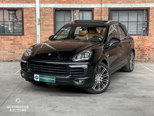 Porsche Cayenne S E-Hybrid 3.0 V6 Sport-Chrono 416PS 2015 (Original-NL), GP-059-N