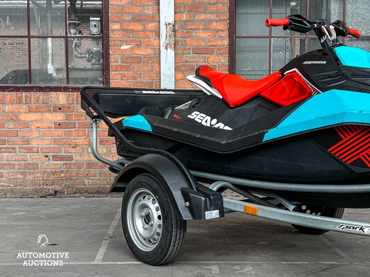 Seadoo Spark TRIXX Wasserfahrzeug 90PS 899ccm 2018