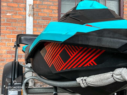 Seadoo Spark TRIXX Wasserfahrzeug 90PS 899ccm 2018