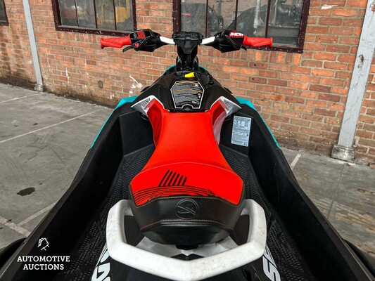 Seadoo Spark TRIXX Waterscooter 90pk 899cc 2018