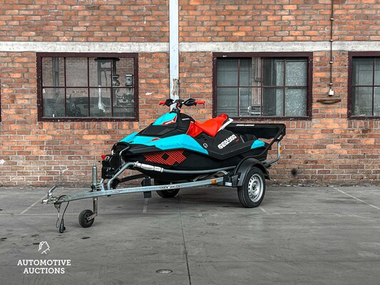 Seadoo Spark TRIXX Waterscooter 90pk 899cc 2018