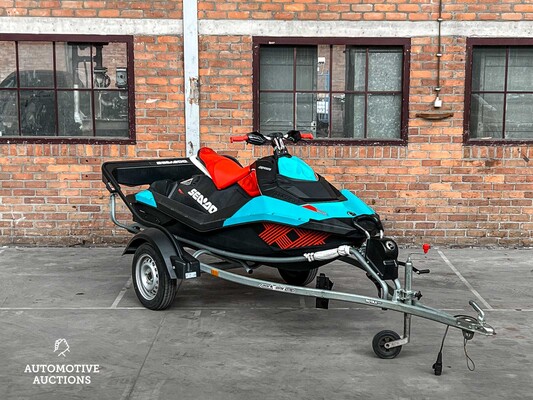 Seadoo Spark TRIXX Wasserfahrzeug 90PS 899ccm 2018