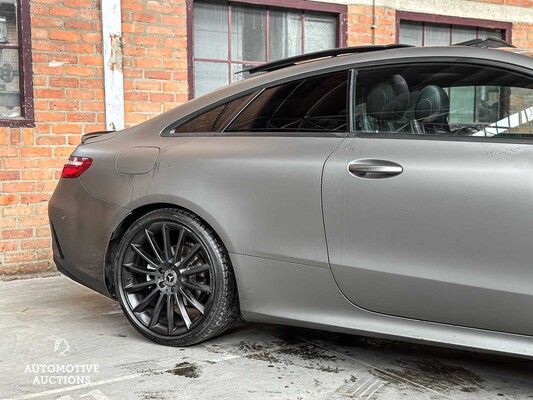 Mercedes-Benz E220d Coupé AMG 194hp 2017 E-Class, SV-729-T