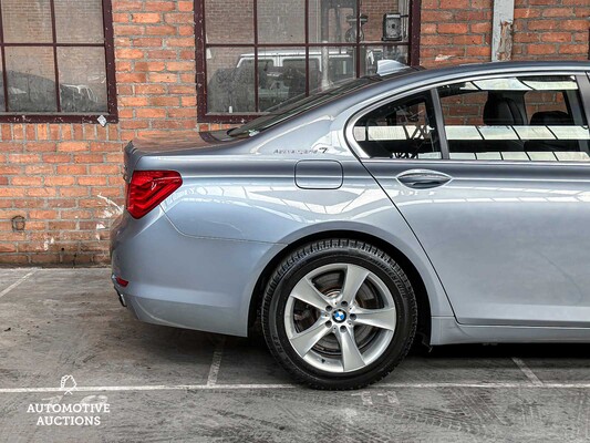 BMW ActiveHybrid7 F04 4.4 V8 465PS 2012