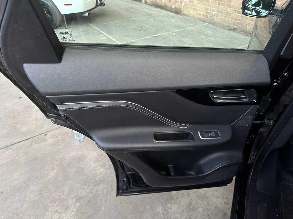 Jaguar F-PACE 2.0t AWD Pure R-Sport 250PS 2019 (Original), ZG-728-K