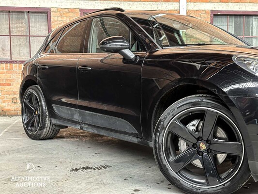 Porsche Macan S 3.0 V6 340pk 2016