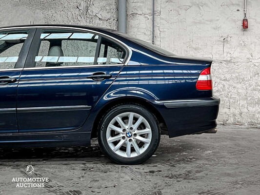 BMW 316i Special Edition 116hp 2004 3-Series -Orig. NL-, 28-PG-BG