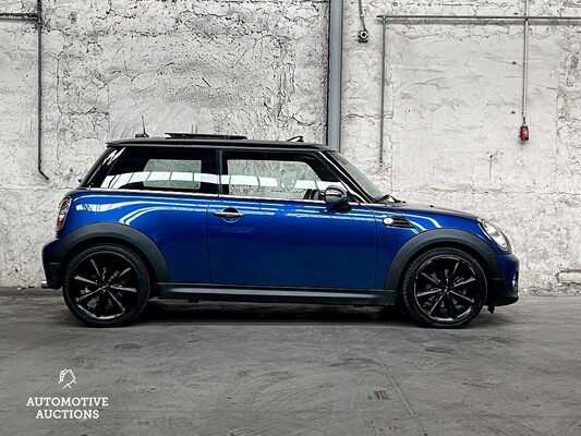 Mini 1.6 Cooper Westminster 122hp 2014 -Orig. NL-, 1-TNZ-47