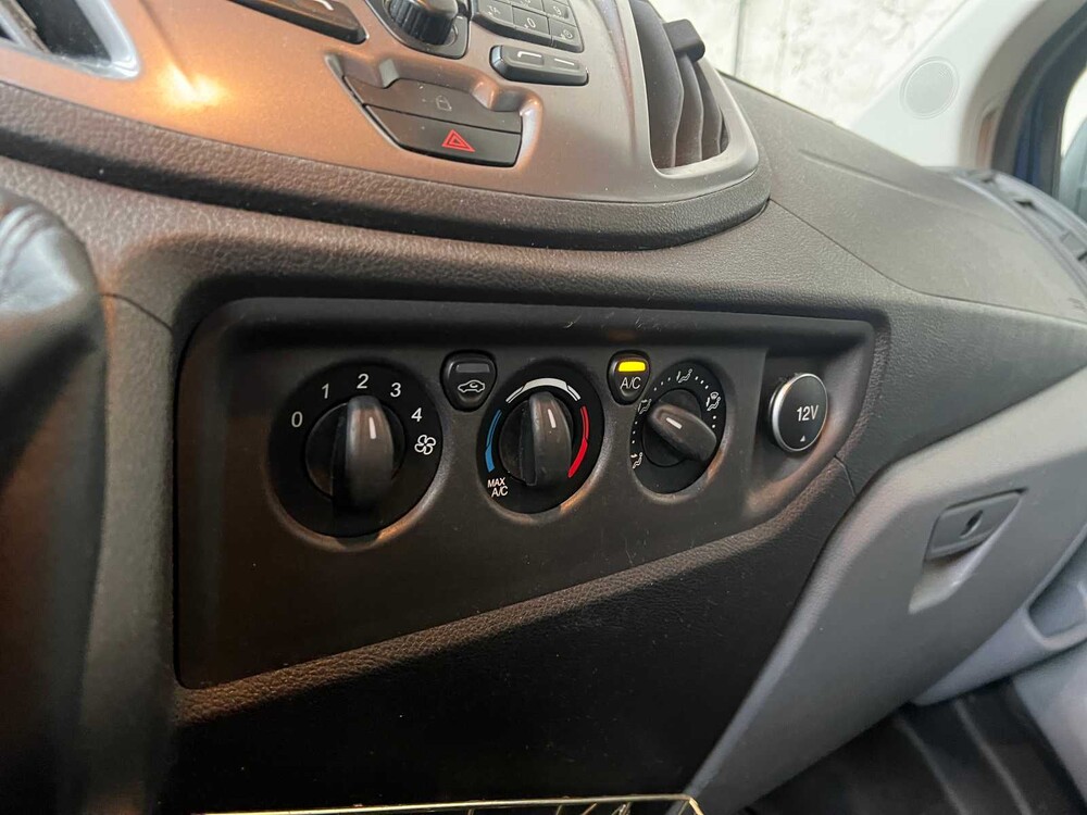 Ford Transit Kombi 310 2.0 TDCI L3H2 Tr 105pk 2019 (Origineel-NL + 1e Eigenaar), XG-688-Z