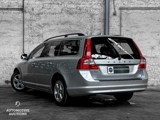 Volvo V70 2.0 Summum 145hp 2010, 01-ZSR-9