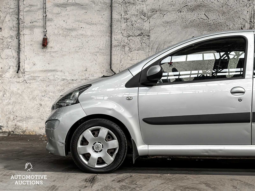 Toyota Aygo 1.0-12V + 68PS 2007 - Erstjg. NL-, 63-XV-HH