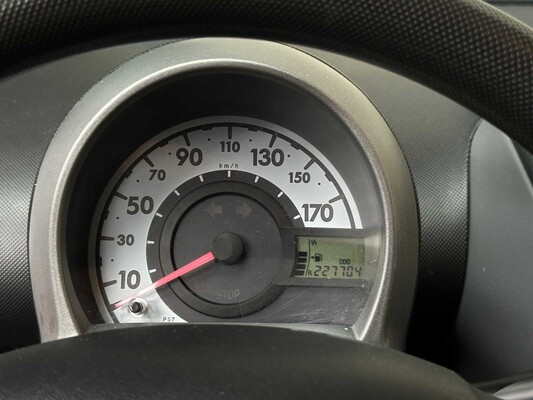 Toyota Aygo 1.0-12V Comfort 68hp 2006 (Original-NL), 34-TL-RT