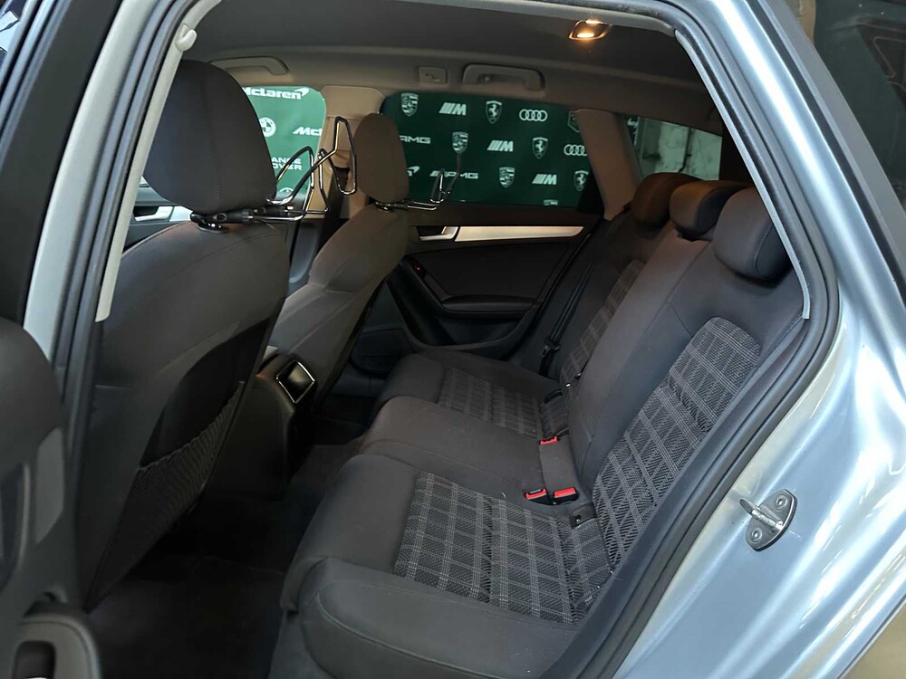 Audi A4 Avant 1.8 TFSI Pro Line Business 170pk 2012, T-172-VD