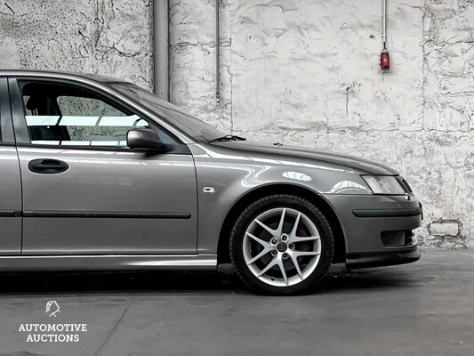 Saab 9-3 Sport Sedan 2.0T Aero 209pk 2005 (Origineel-NL), 42-RD-VL