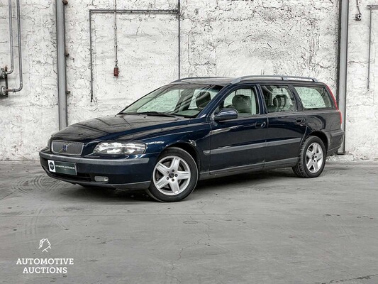 Volvo V70 2.4 T Comfort Line 200PS 2000 -Bauj. NL-, 49-FT-FT