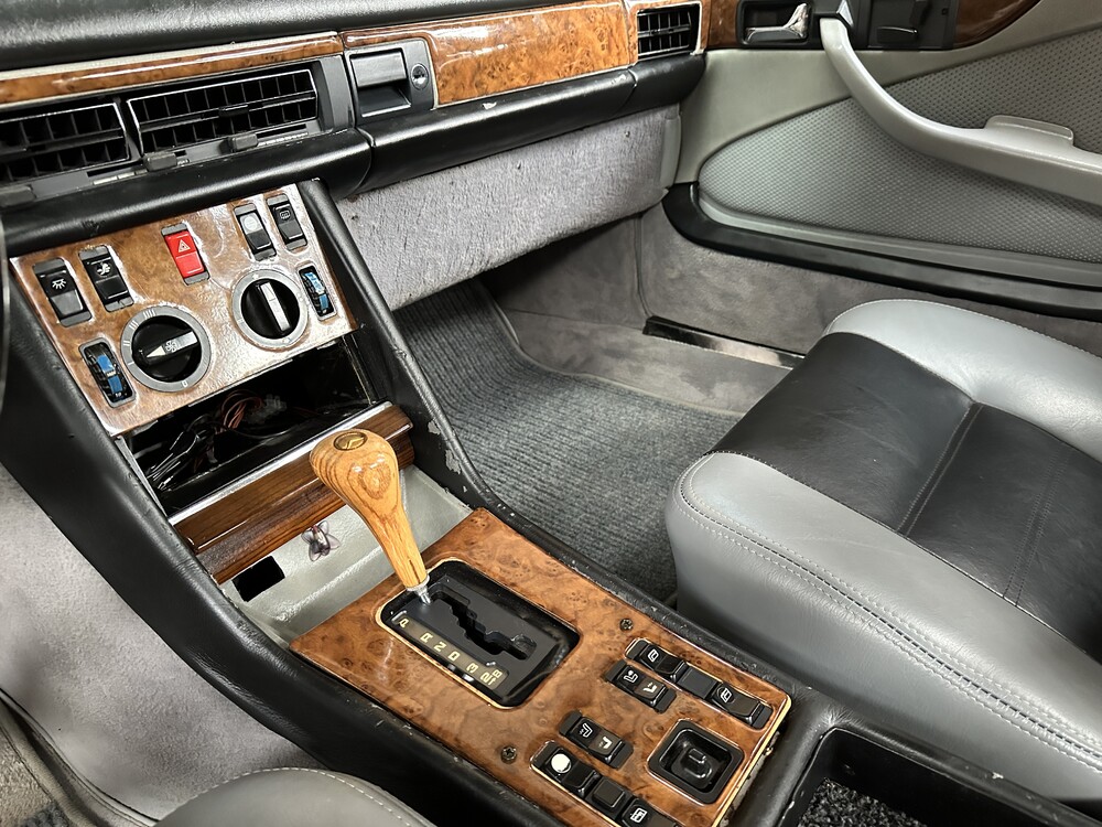 Mercedes-Benz 500SEC W126 231hp 1984 S-Class, 81-KSB-6