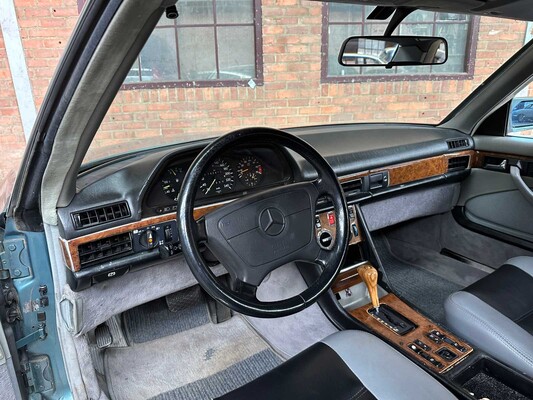 Mercedes-Benz 500SEC W126 231hp 1984 S-Class, 81-KSB-6