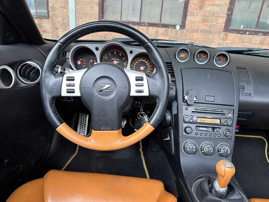 Nissan 350Z Roadster 3.5 V6 280hp 2005 (Original-NL), 93-RG-FF