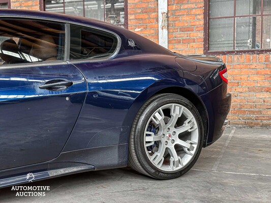 Maserati GranTurismo S 4.7 V8 440hp 2012