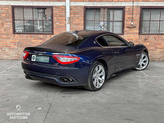 Maserati GranTurismo S 4.7 V8 440PS 2012