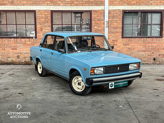 Lada 2105 1300 S 59pk 1989