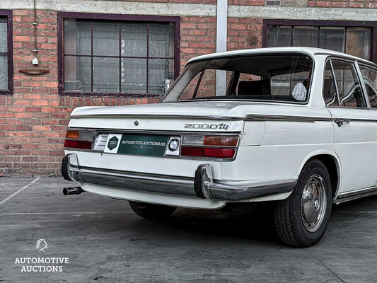 BMW 2000 TI 130PS 1972 -TII LOOK-