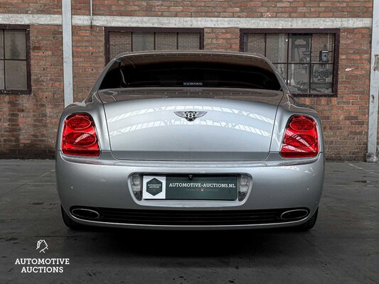 Bentley Continental Flying Spur 6.0 W12 560pk 2005 Youngtimer