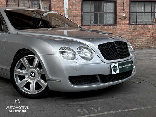 Bentley Continental Flying Spur 6.0 W12 560pk 2005 Youngtimer