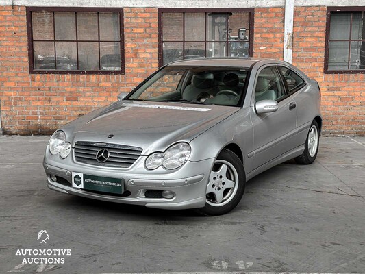 Mercedes-Benz C200 K Sportcoupé 163pk 2002 C-klasse, NT-191-G Youngtimer