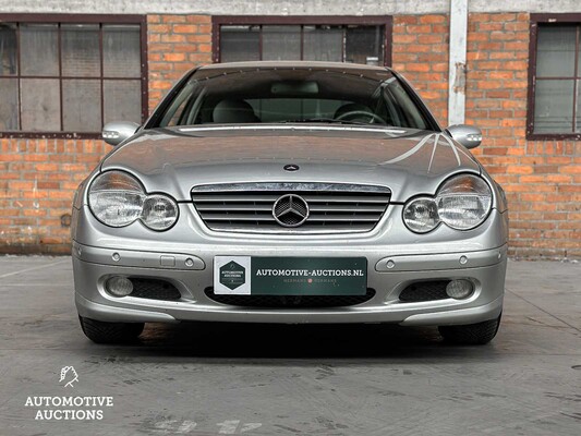 Mercedes-Benz C200 K Sport Coupé 163hp 2002 C-Class, NT-191-G Youngtimer