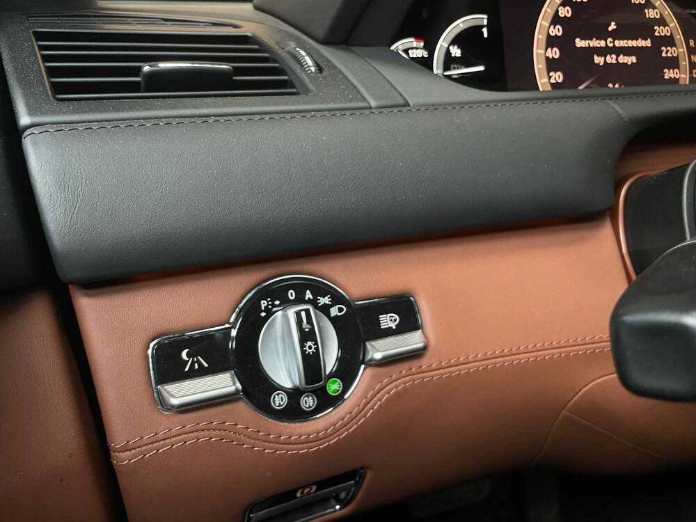 Mercedes-Benz CL600 5.5 V12 517hp 2007 Youngtimer