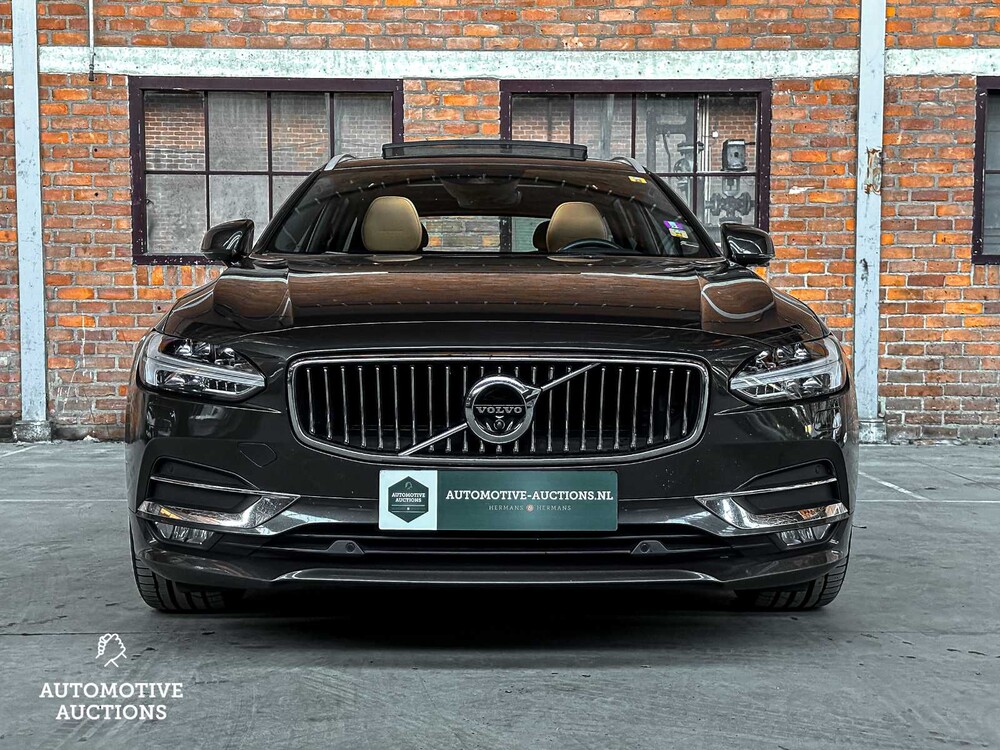 Volvo V90 2.0 T5 Inscription (Original-NL + 1. Besitzer) 250PS 2017, RK-960-T