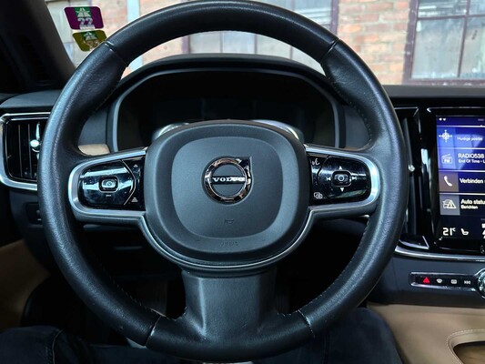 Volvo V90 2.0 T5 Inscription (Original-NL + 1. Besitzer) 250PS 2017, RK-960-T