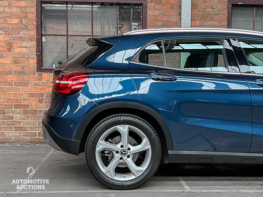 Mercedes-Benz GLA250 Business 211hp 2020 GLA Class, S-403-KJ