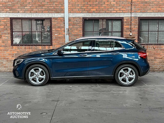 Mercedes-Benz GLA250 Business 211hp 2020 GLA Class, S-403-KJ