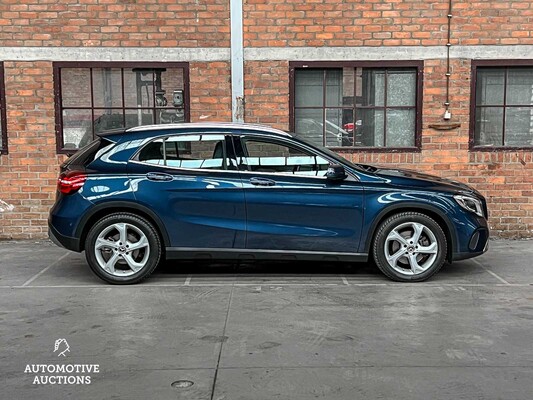 Mercedes-Benz GLA250 Business 211hp 2020 GLA Class, S-403-KJ