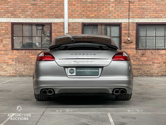 Porsche Panamera Turbo 4.8 V8 500pk 2010