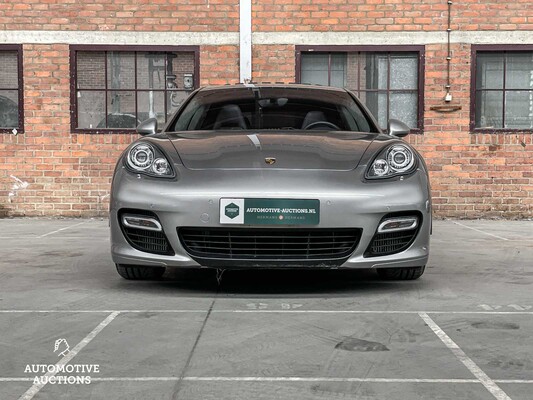 Porsche Panamera Turbo 4.8 V8 500PS 2010