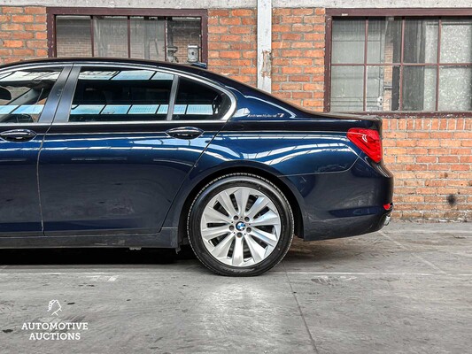 BMW ActiveHybrid7 F04 4.4 V8 465PS 2011 7er