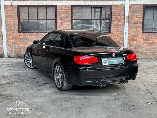 BMW M3 E93 4.0 V8 420pk 2013 DCT