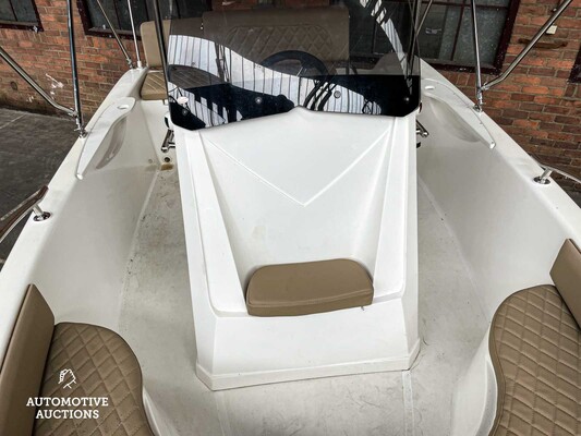 Barqa Q17 Console Boat 15hp 2021