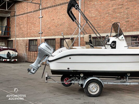 Barqa Q17 Console Boat 15hp 2021