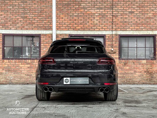 Porsche Macan GTS 3.0 V6 PDK 360PS 2016