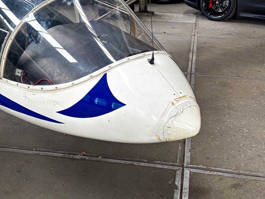 Albatros AE 209 ultra light Propellor vliegtuig met Rotax 582 bombardier v.v maatwerk trailer 