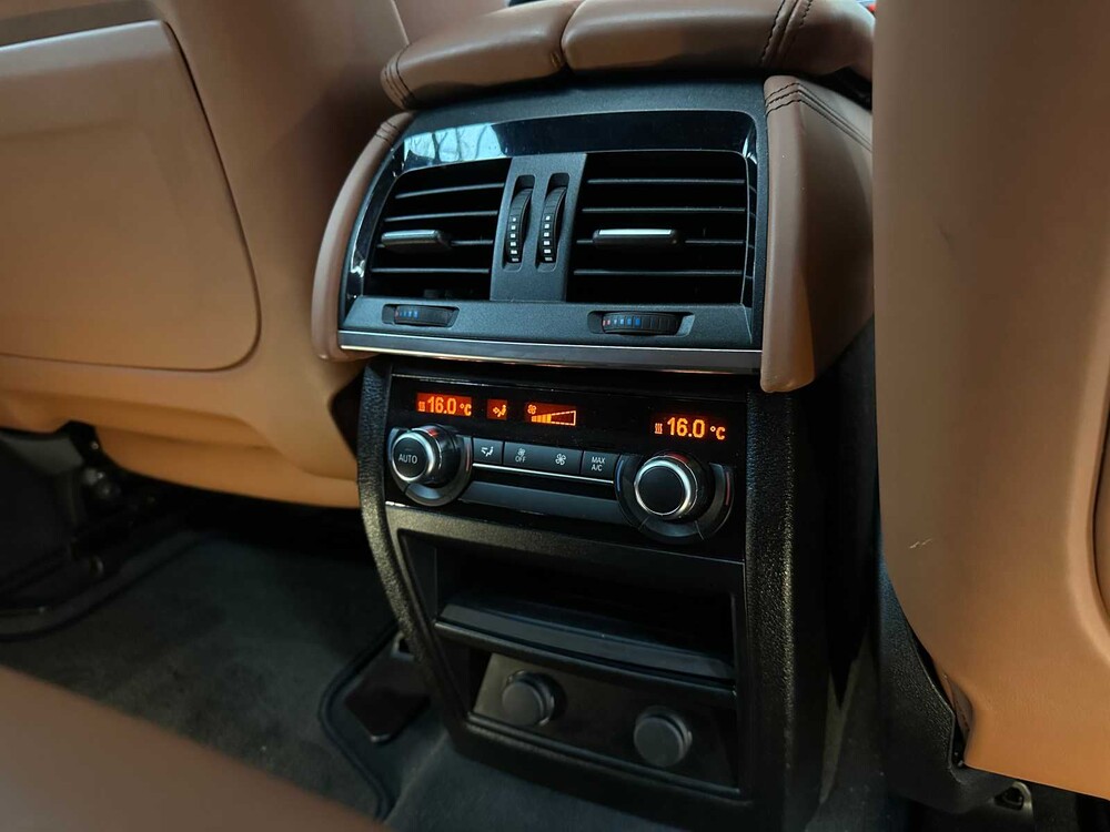 BMW X5 M 4.4 V8 F85 -AKRAPOVIC- 575PS 2016 (Original-NL), JH-102-L