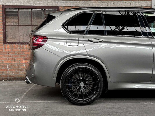 BMW X5 M 4.4 V8 F85 -AKRAPOVIC- 575hp 2016 (Original-NL), JH-102-L